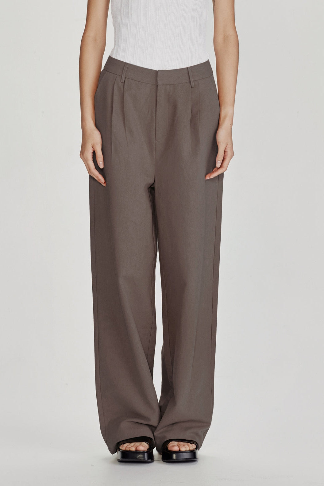 Commoners Linen Blend Trousers