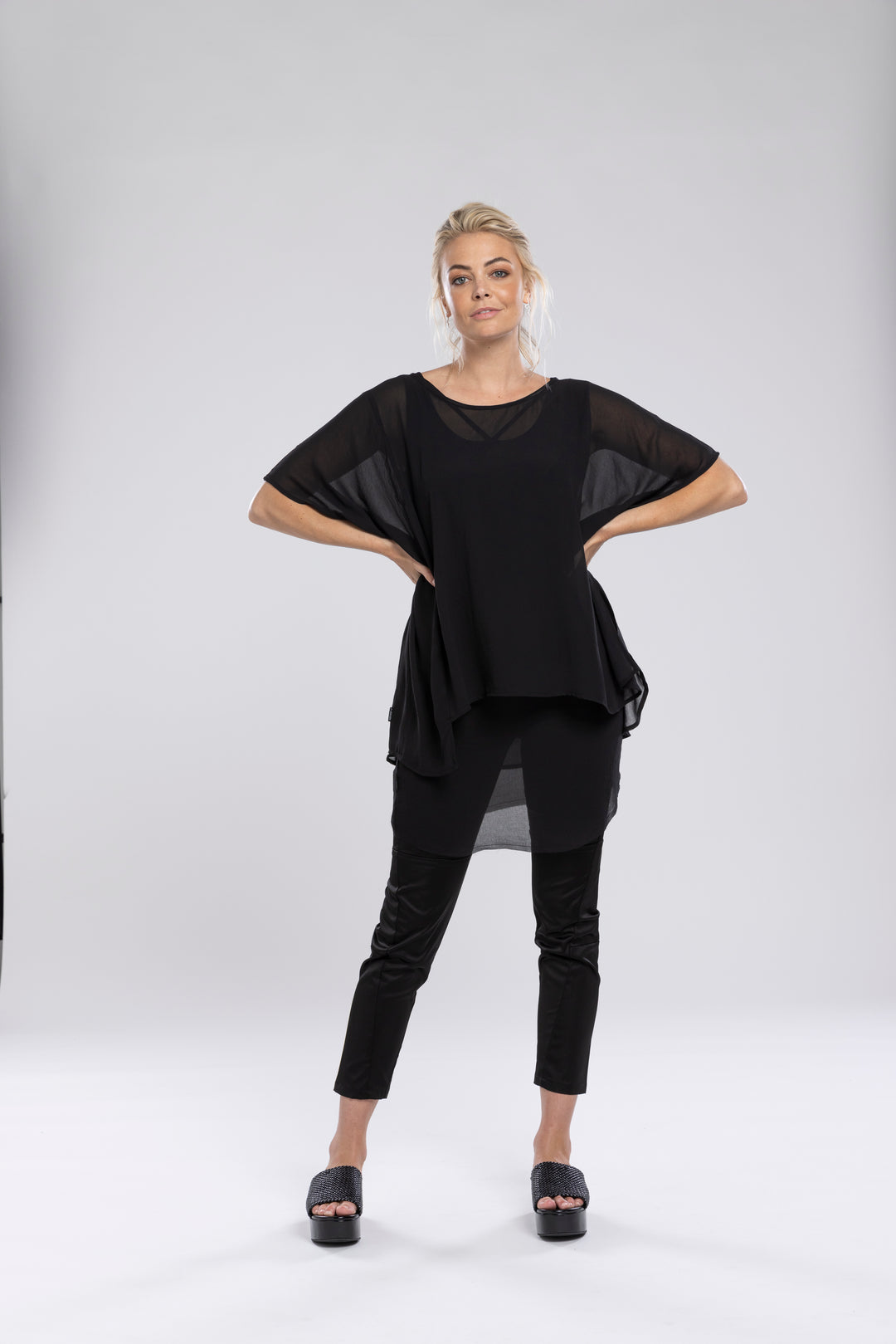 Nes Civita Top | Black