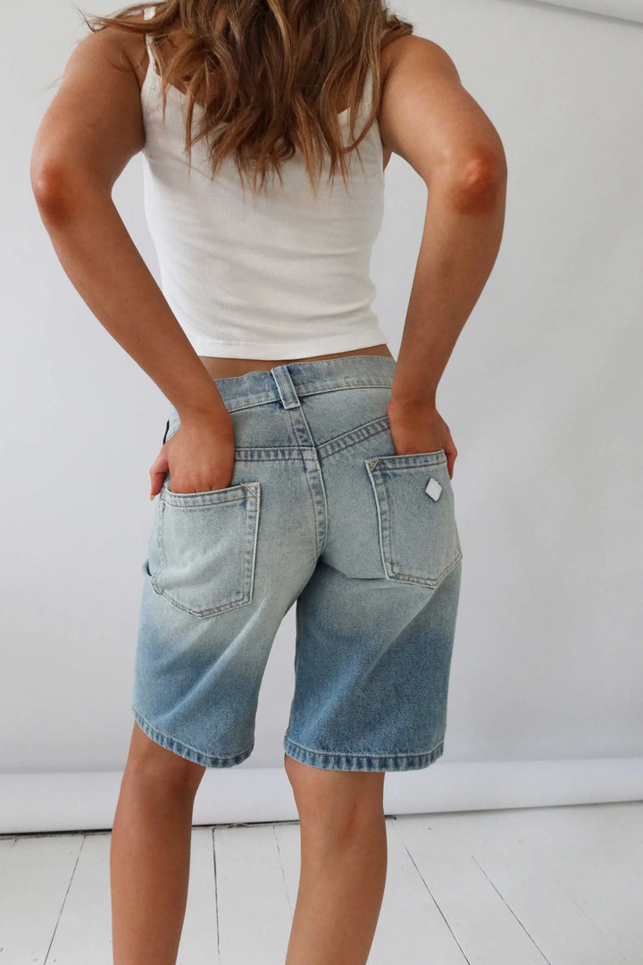 Abrand 00 Super Low Short | Aimee