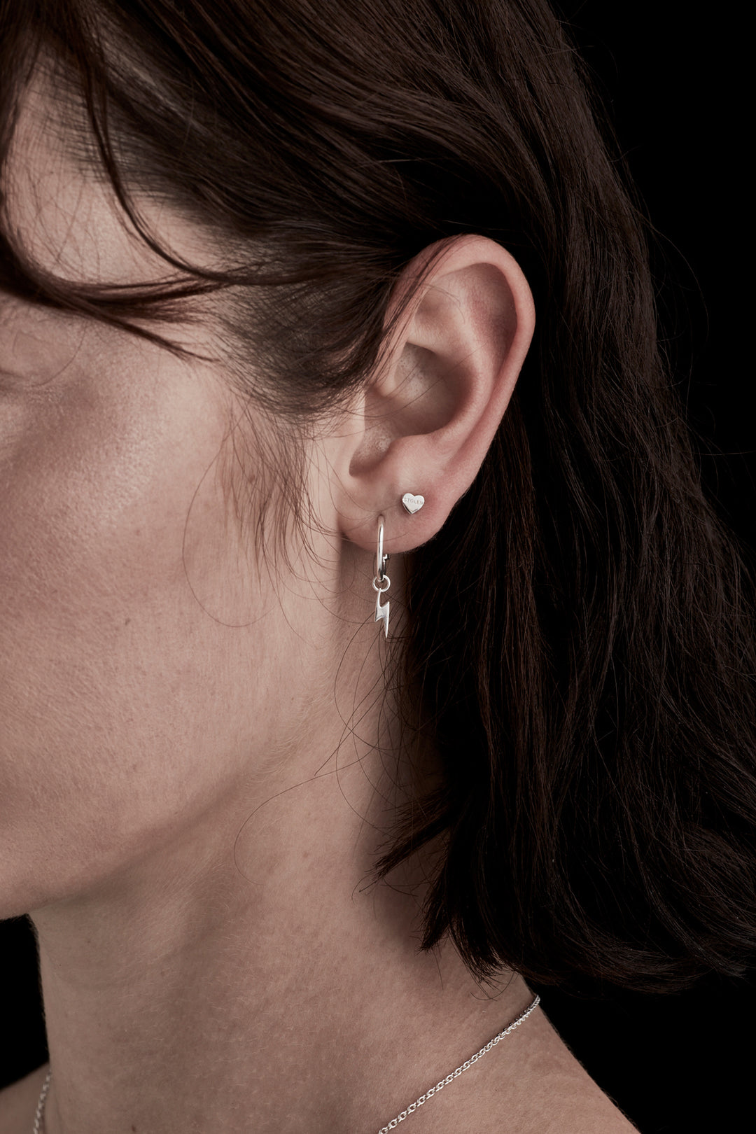 STOLEN GIRLFRIENDS CLUB TINY HEART EARRINGS 