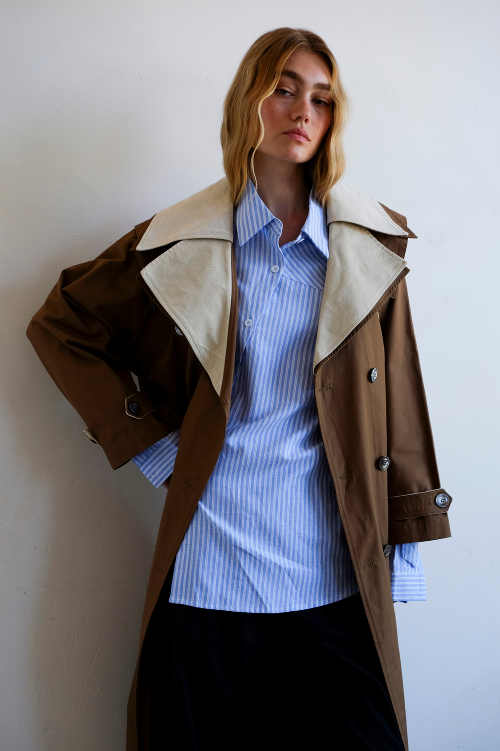 Commonplace Essentials Double Layer Trench | Cream & Tan