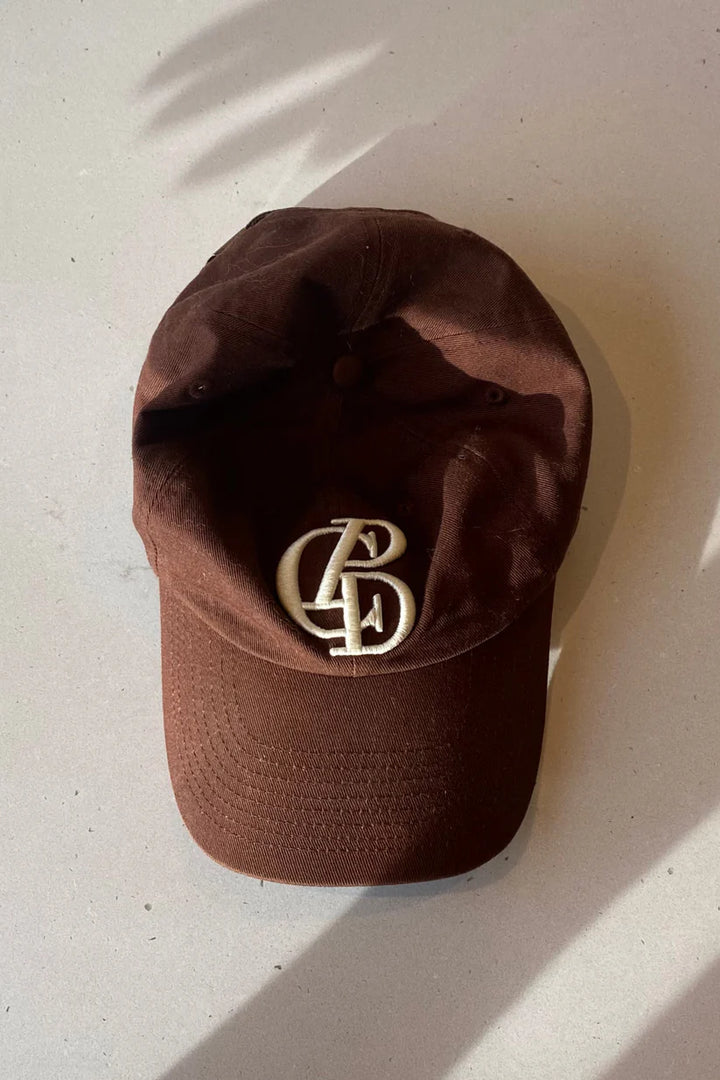 Commonplace Essentials Classic Cap | Choc
