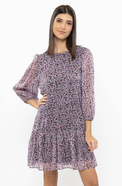 The Billie The Label Adeline Dress is such a sweetie. Now available in this gorgeous magenta floral it is sure to turn heads. It features three quarter length sleeves, a flattering drop hem and a lovely tie keyhole at the back. The perfect dress to take you into the spring months !      Drop hem     Three quarter sleeves     Keyhole tie     Sizes 8,10,12,14     100% Polyester     Lined 