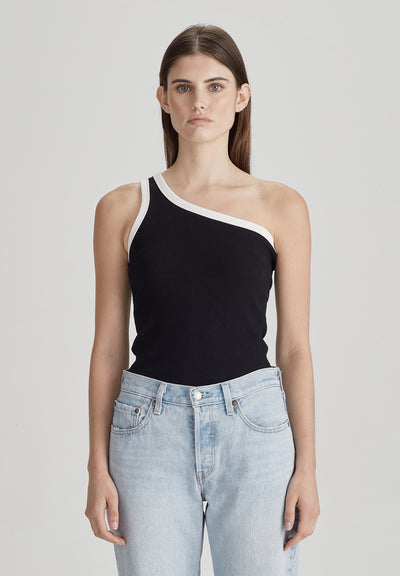 The Commoner One Shoulder Rib Tank is an updated classic featuring a contrast white trim. Its asymmetric design is a fun flattering style. Team back with denim for an easy summer fit.      Designed to be worn close fitted.     Crafted from 98% cotton / 2% span – stretch tight rib.     Asymmetric sleeve design.