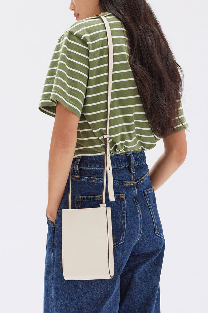 Assembly Label Clara Crossbody Leather Bag | Cream