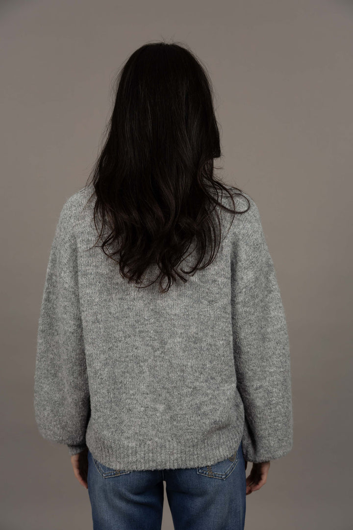 Humidity Nouveau V Neck Knit | Ash