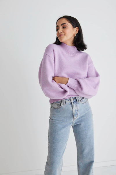 The London Funnel Neck Chunky Knit is such a gorgeous fit and colour, it will soon become your favourite jumper. It features a funnel neck and bell sleeves finished with ribbed sleeves and hem. This lovely knit goes perfectly back with any pair of denim.   Ribbed hem, cuffs, neckline Bell sleeves 41.8% Viscose, 31% Polyester, 27.2% Nylon