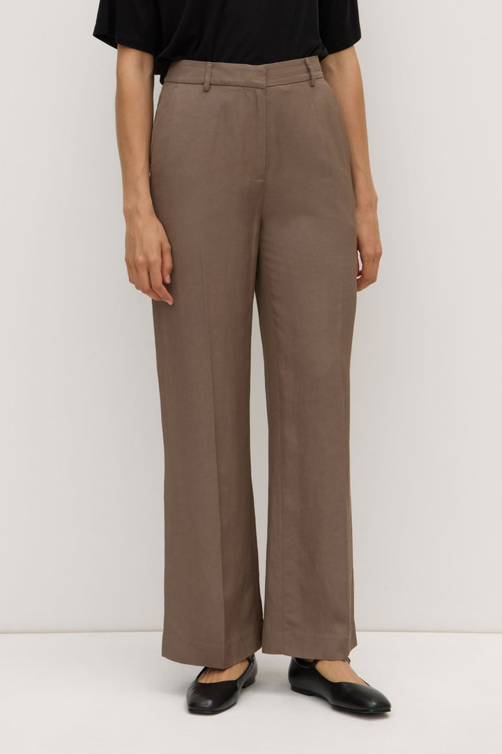 Assembly Label Myla Pant | Sable