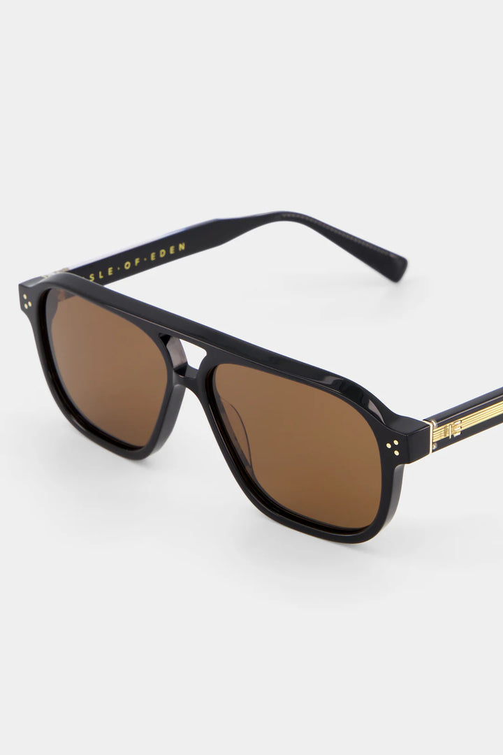 Isle of Eden Remi | Black & Brown