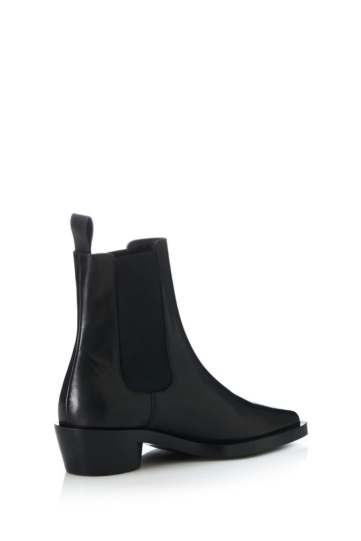 Alias Mae Remy | Black Leather