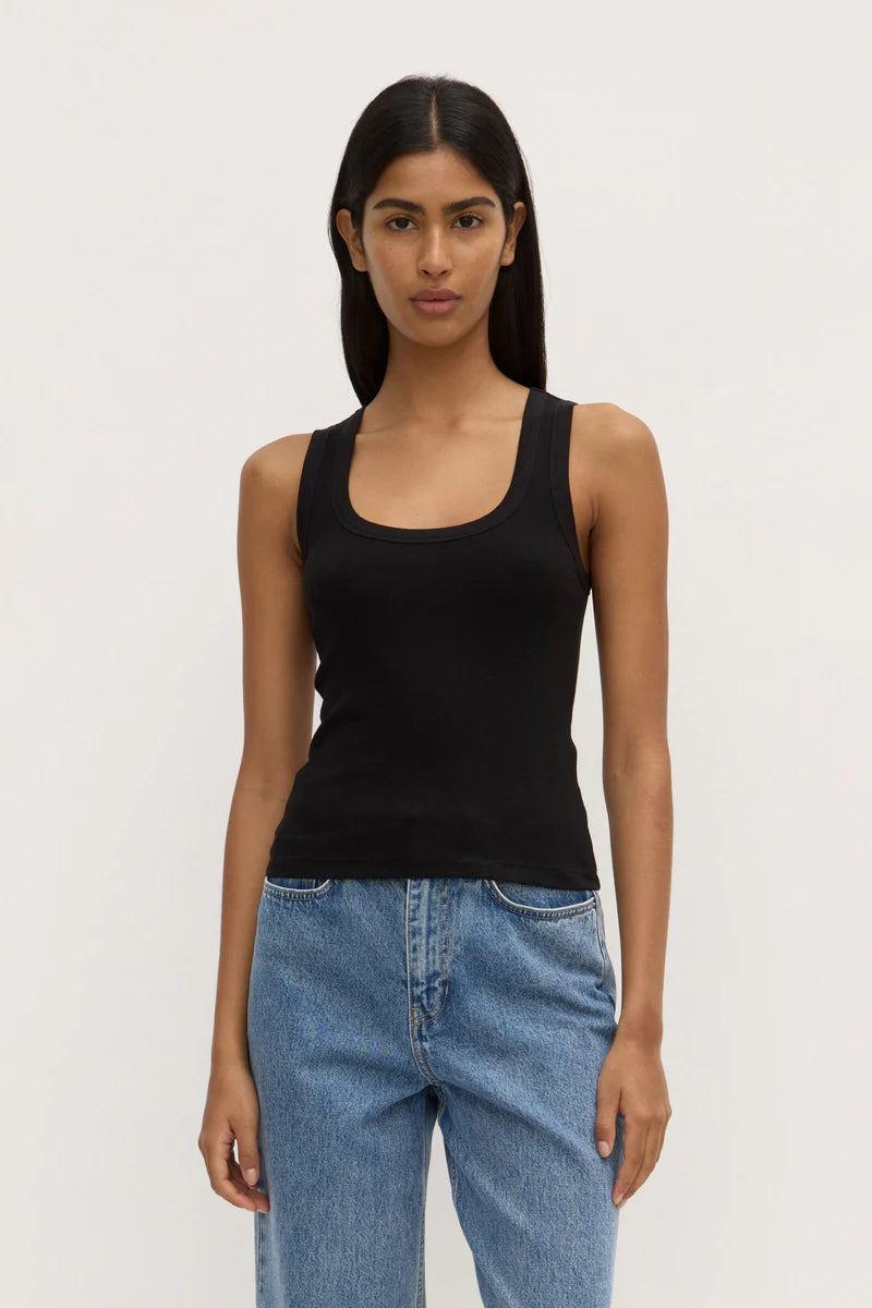 Assembly Label Robyn Scoop Neck Rib Tank | Black
