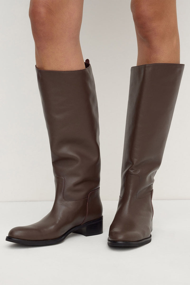 Assembly Label Stevie Leather Boot | Walnut