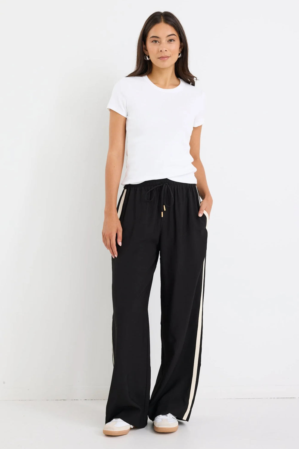 Stories Be Told Townie Pant | Black