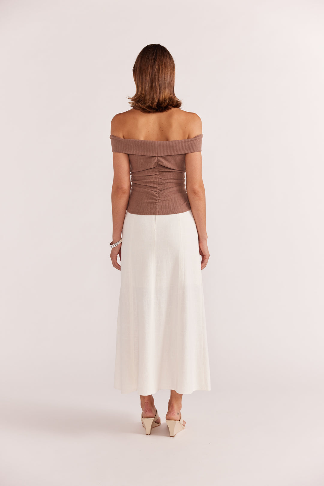 Staple The Label Celia Off Shoulder Top | Latte