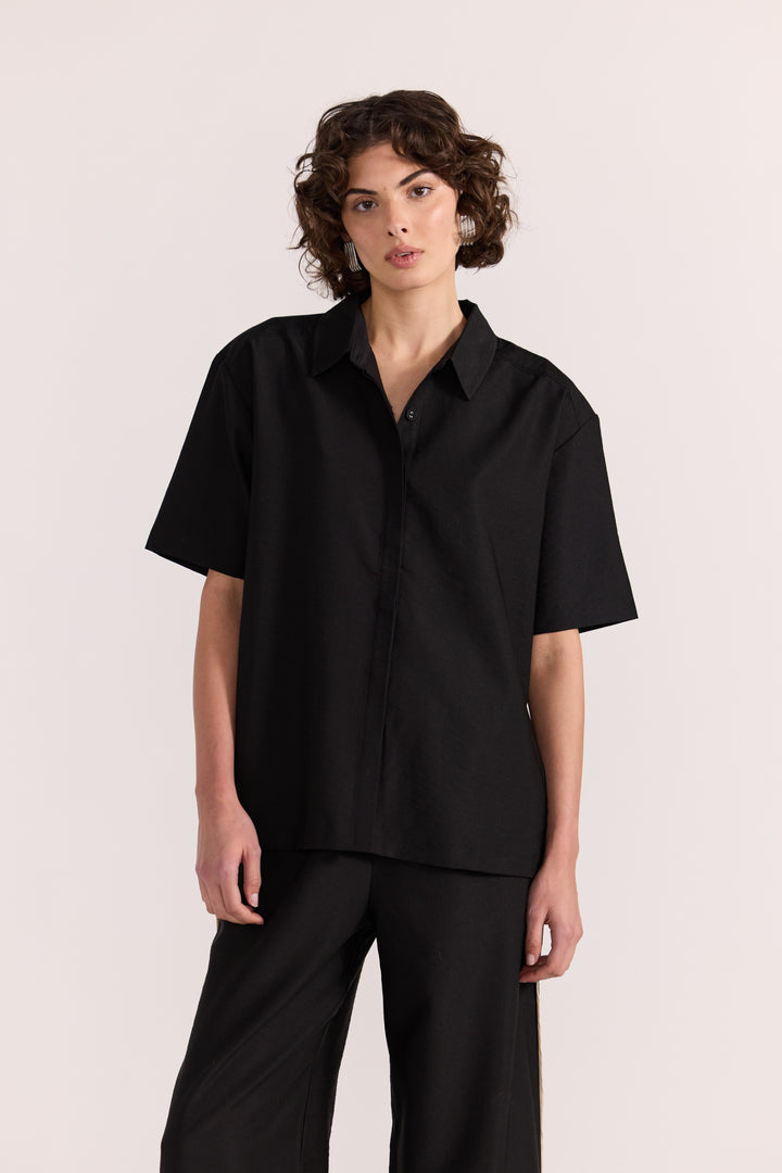 Staple The Label Dion Short Sleeve Shirt | Black