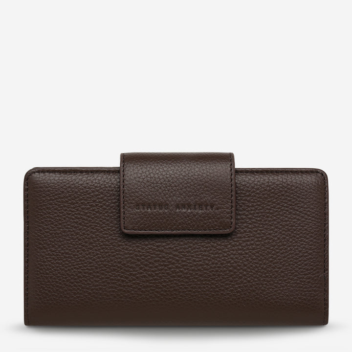 Status Anxiety Ruins Wallet | Cocoa