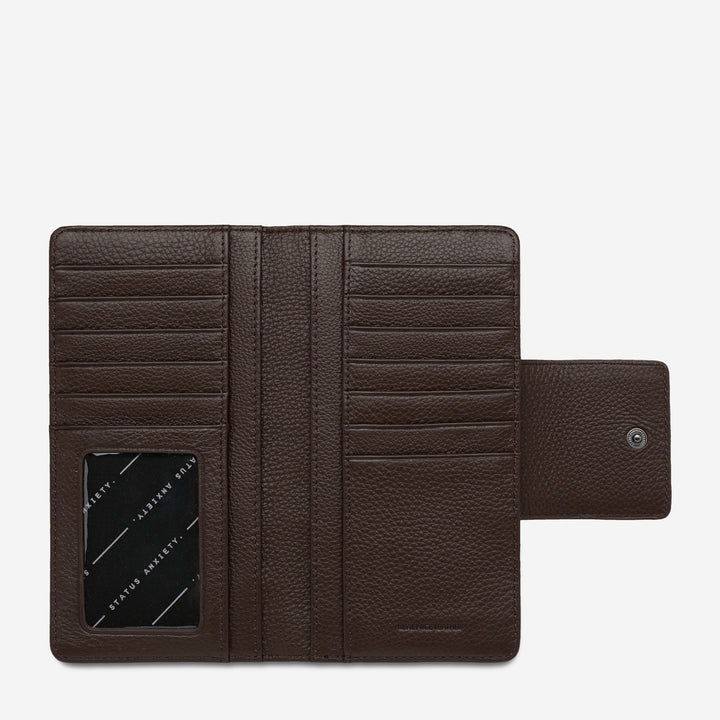 Status Anxiety Ruins Wallet | Cocoa