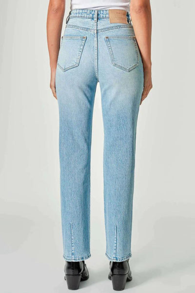 NEUW NICO STRAIGHT PASSENGER - MID VINTAGE INDIGO  The Neuw Nico Straight Jeans are soft high-rise jeans now available in Mid Vintage Indigo.