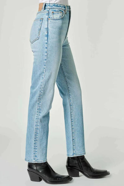 NEUW NICO STRAIGHT PASSENGER - MID VINTAGE INDIGO  The Neuw Nico Straight Jeans are soft high-rise jeans now available in Mid Vintage Indigo.