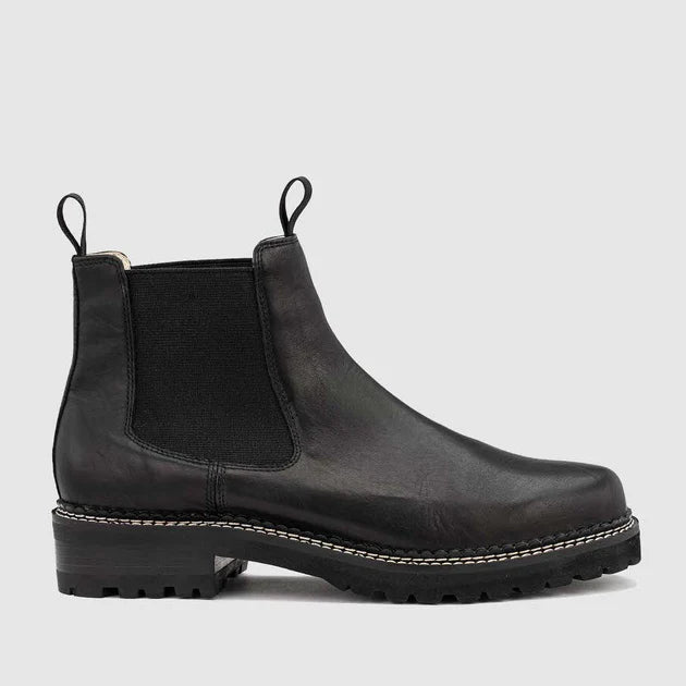 CHAOS & HARMONY HALCYON BOOT  The Chaos & Harmony Halcyon Boot is a simple stylish leather boot perfect for daily wear; now available in; Black and Ecru.