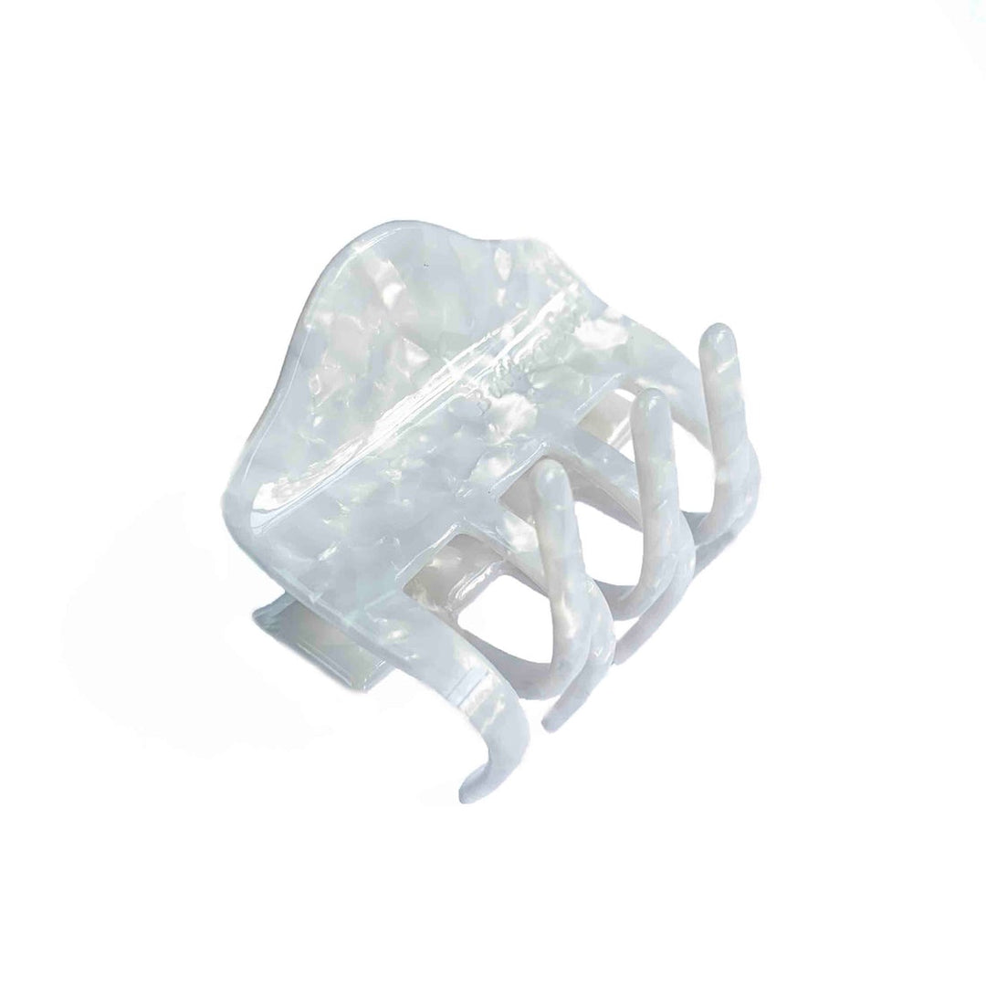 Buttermilk Accessories Vivienne Hair Claw - Classic Pearl