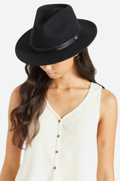 BRIXTON MESSER FEDORA - BLACK/BLACK  The Brixton Messer Fedora is an updated version of the classic fedora, now available in Black/Black.